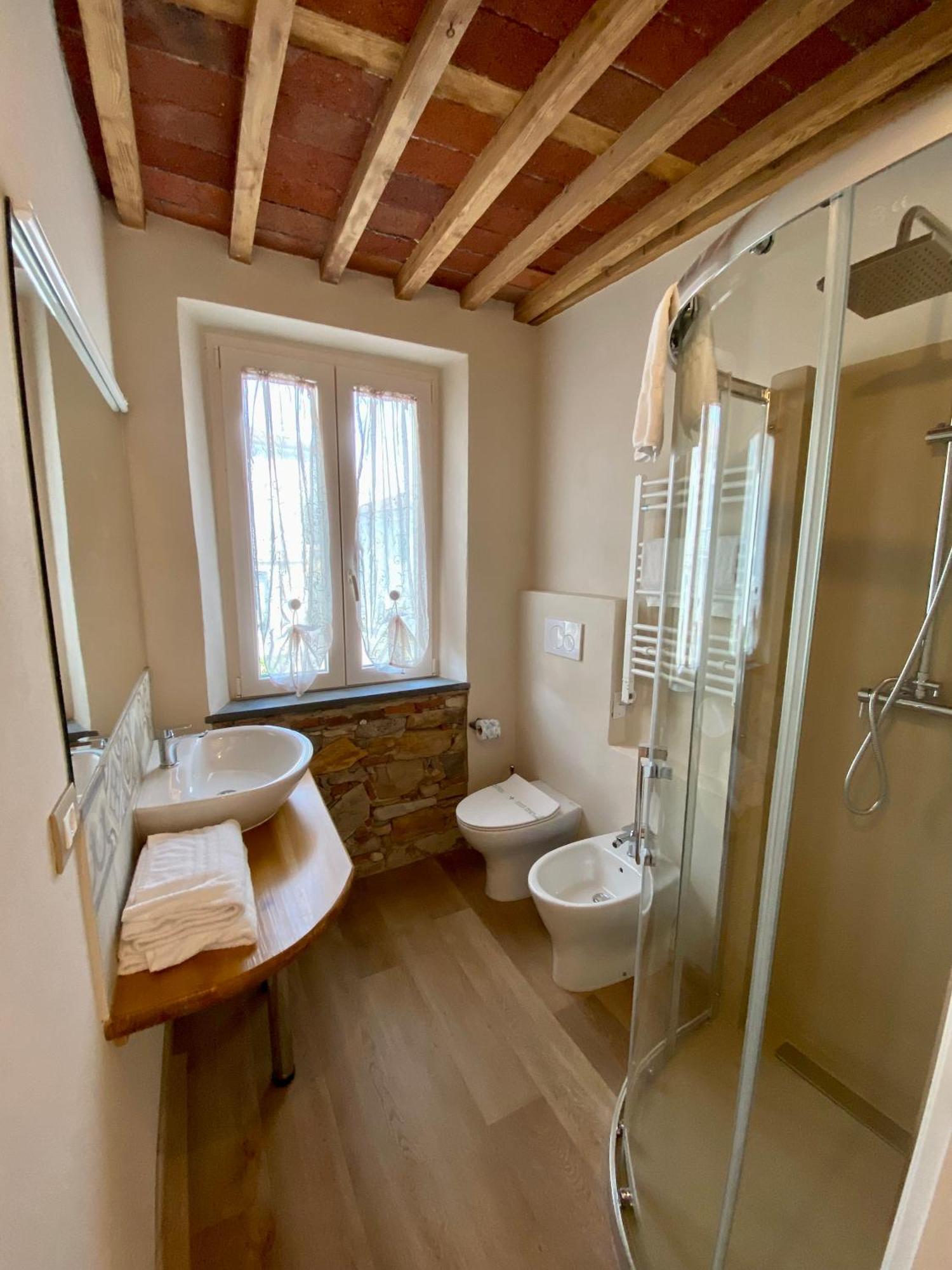 Il Tiglio Jacuzzi&Sauna Lucca Ngoại thất bức ảnh